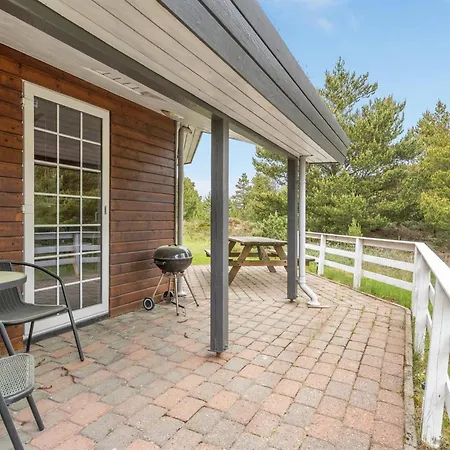 Mariette - 3-1km From The Sea By Interhome *