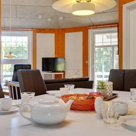 Mariette - 3-1km From The Sea By Interhome *